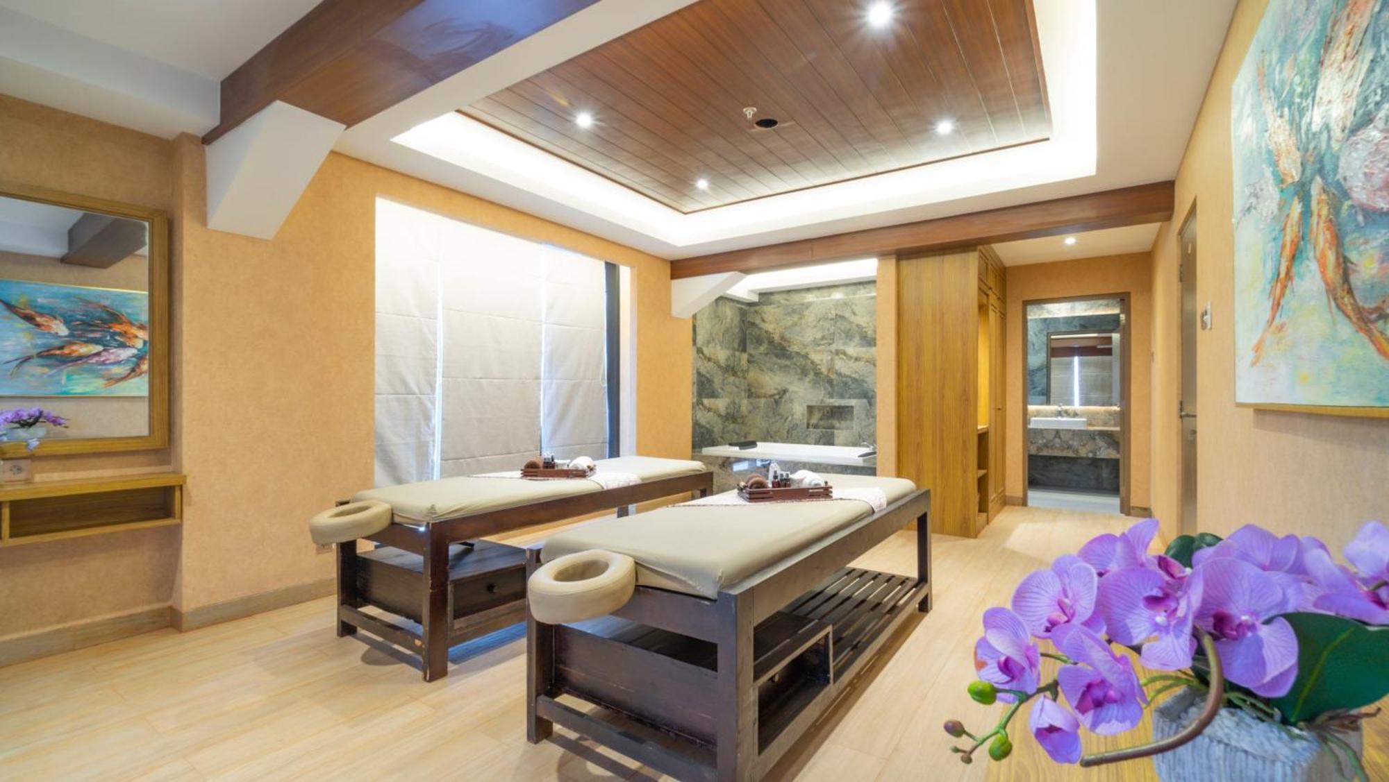 City Of Aventus Hotel - Denpasar Luaran gambar