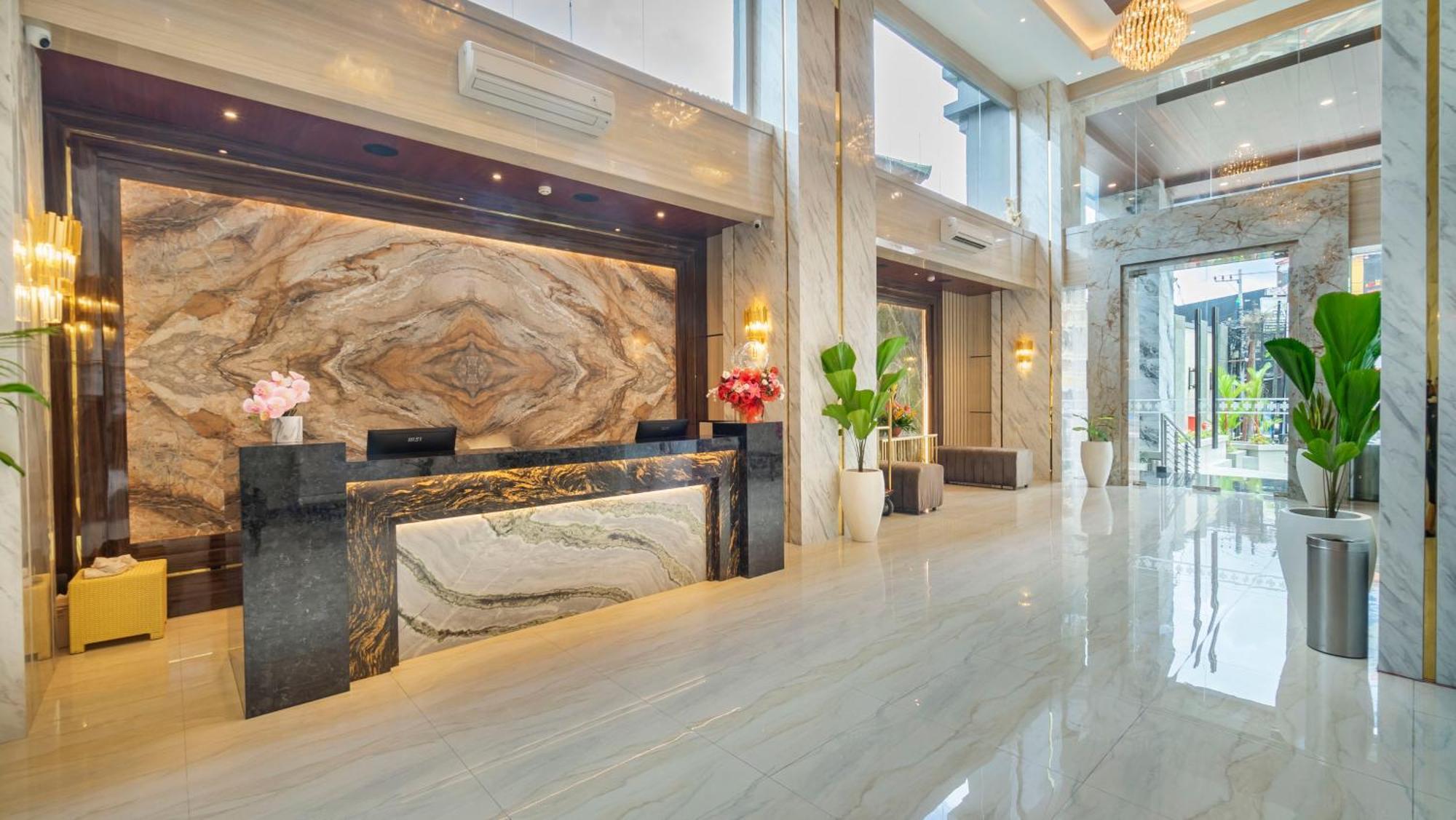 City Of Aventus Hotel - Denpasar Luaran gambar