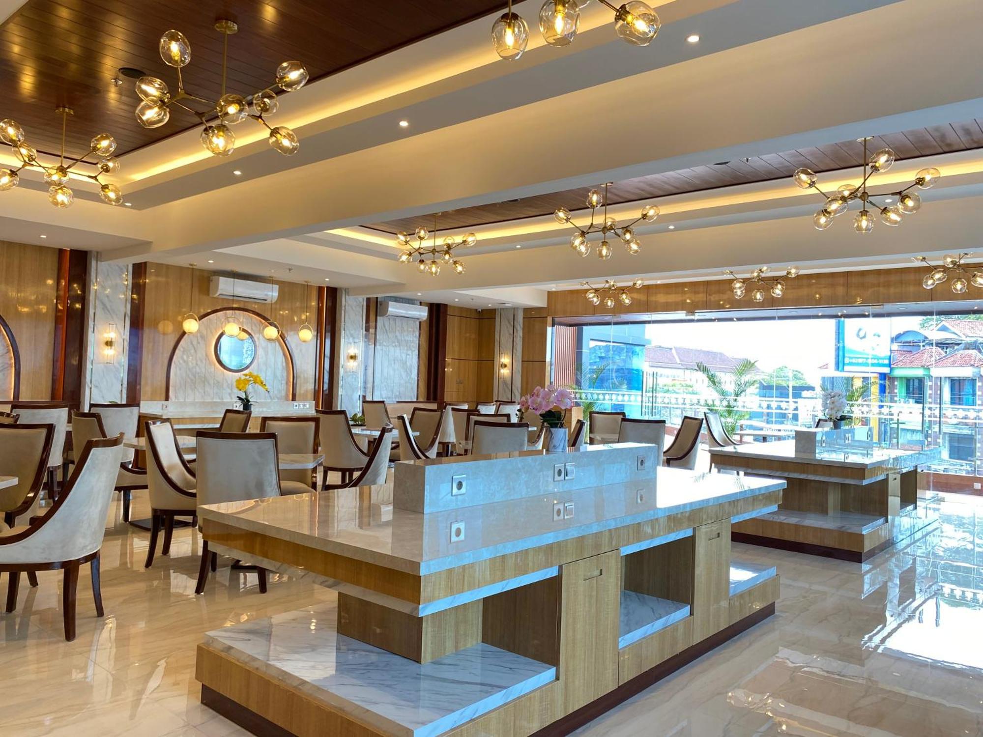 City Of Aventus Hotel - Denpasar Luaran gambar