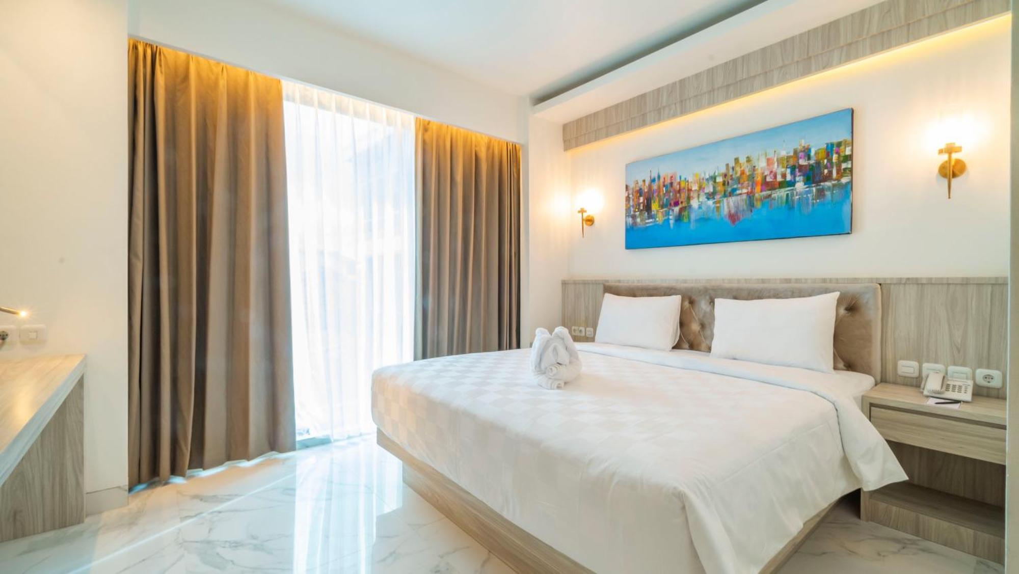 City Of Aventus Hotel - Denpasar Bilik gambar