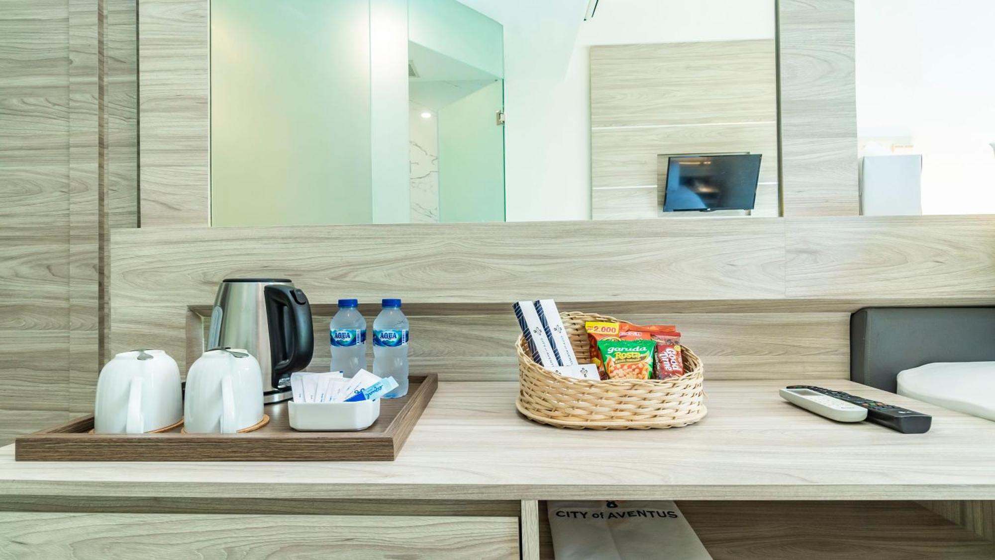 City Of Aventus Hotel - Denpasar Bilik gambar