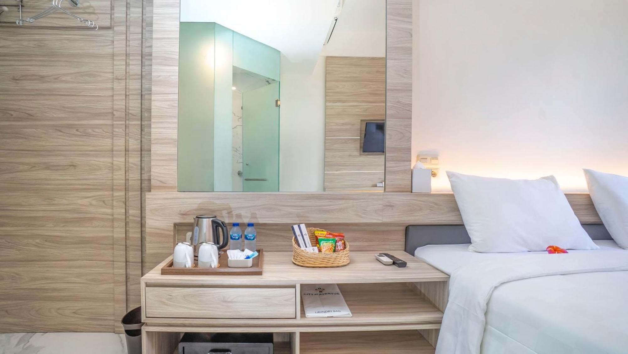City Of Aventus Hotel - Denpasar Luaran gambar